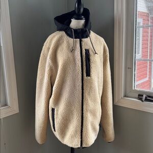 Dravus Sherpa hooded teddy bear jacket coat EUC size large